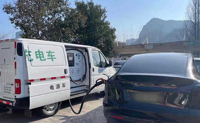 哈巴河汽车搭电